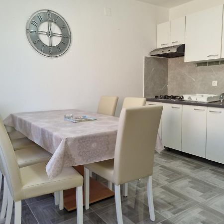 Apartmani Veronika Novalja Luaran gambar